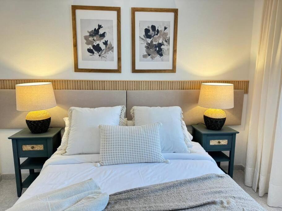 Nuevo Torrox Deluxe Beach & Piscina Экстерьер фото