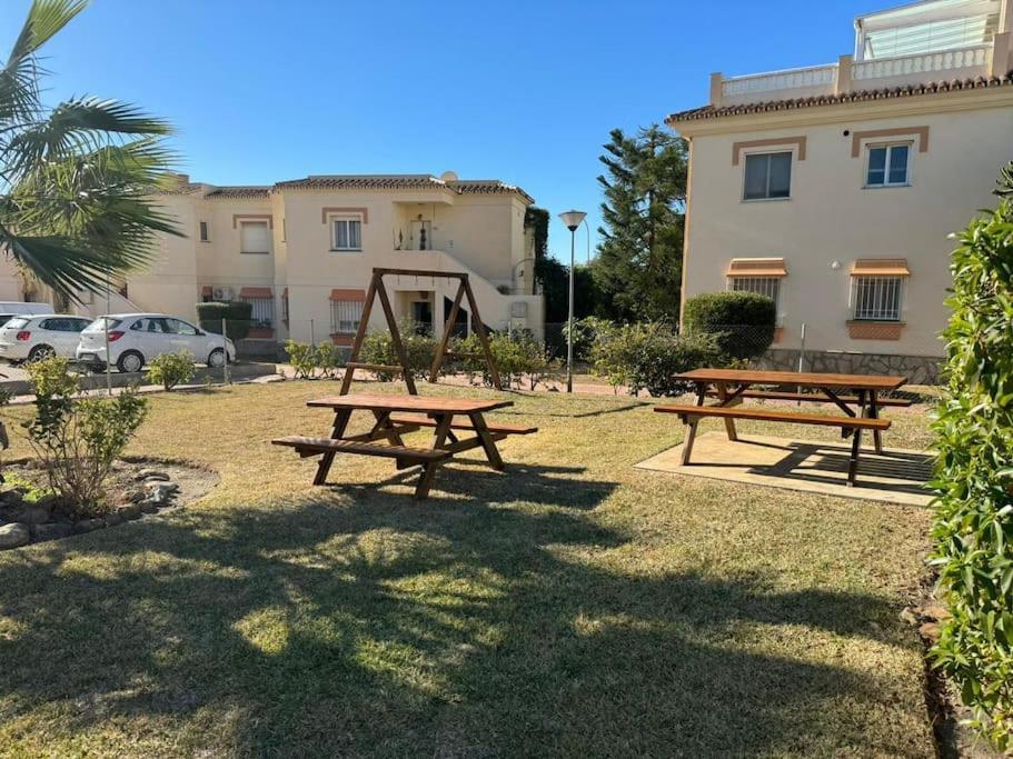 Nuevo Torrox Deluxe Beach & Piscina Экстерьер фото